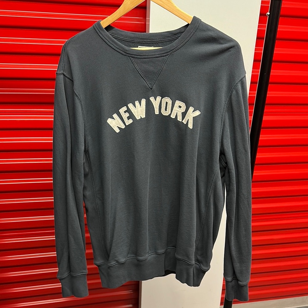 Men’s J.Crew Gray Knit Sweater | Size L